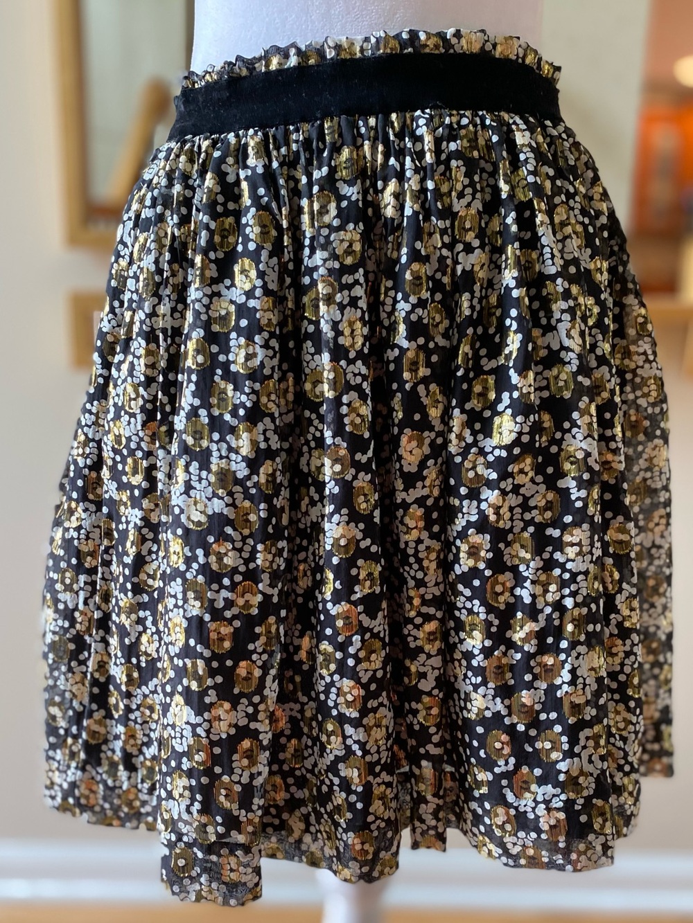 Scotch & Soda Silk metallic black and gold
 skirt velvet waistband sz 1/ small